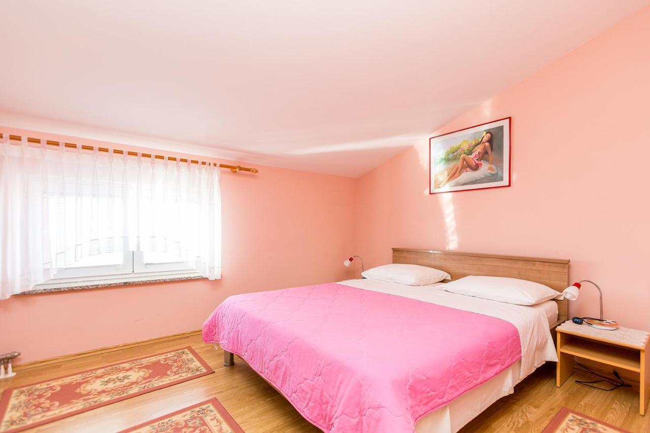 Vilic - Apartments Istriensonne Medulin Ngoại thất bức ảnh