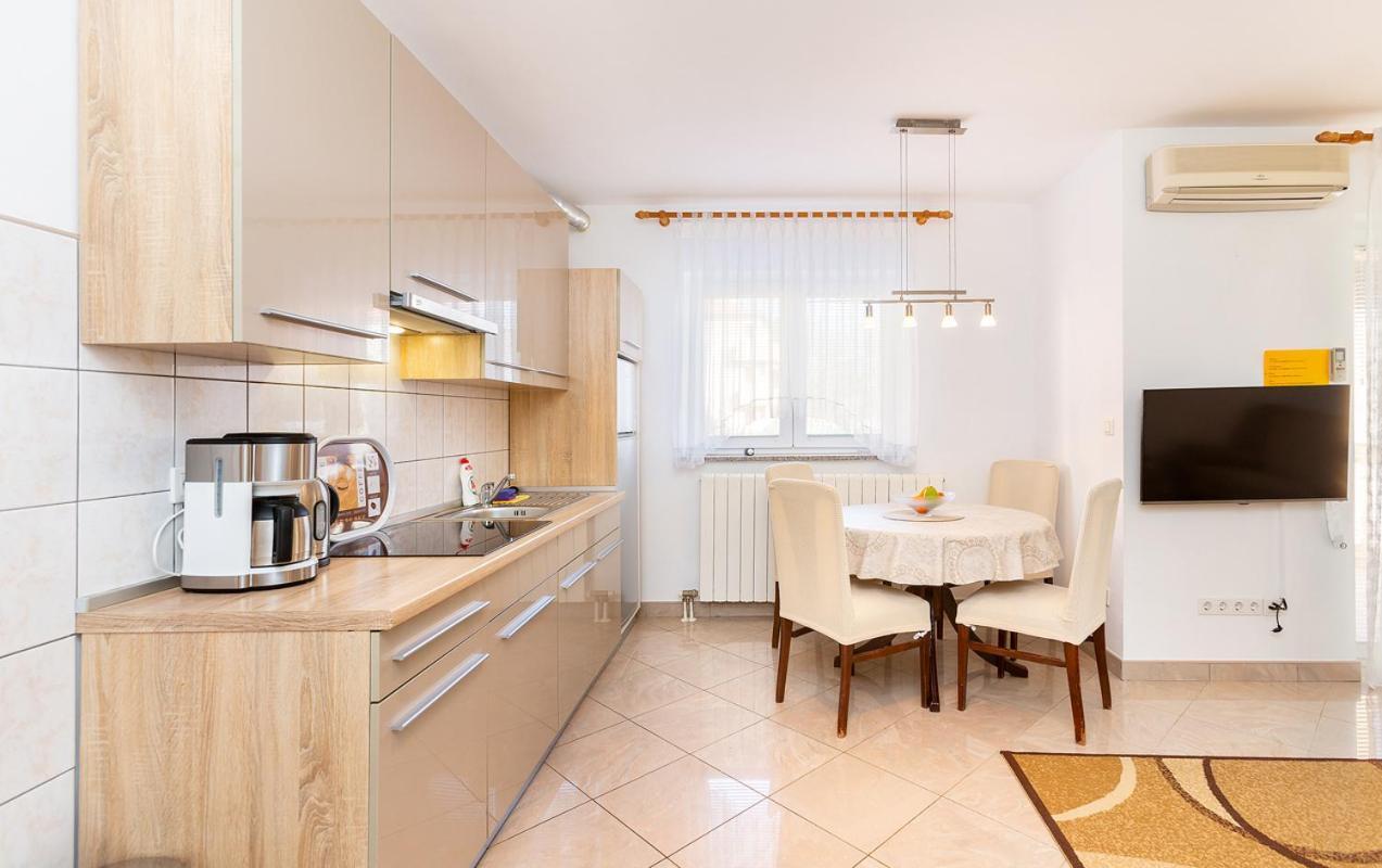 Vilic - Apartments Istriensonne Medulin Ngoại thất bức ảnh