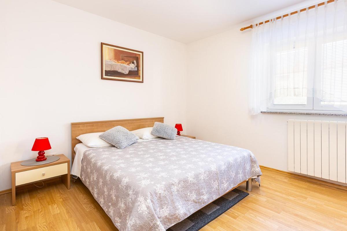 Vilic - Apartments Istriensonne Medulin Ngoại thất bức ảnh