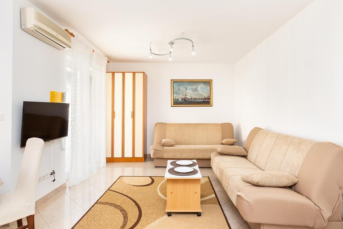 Vilic - Apartments Istriensonne Medulin Ngoại thất bức ảnh